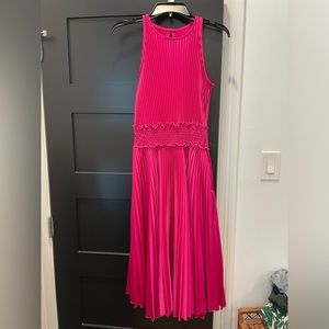 Fraiche by J (Nordstrom) fuchsia pleated midi dress NWOT